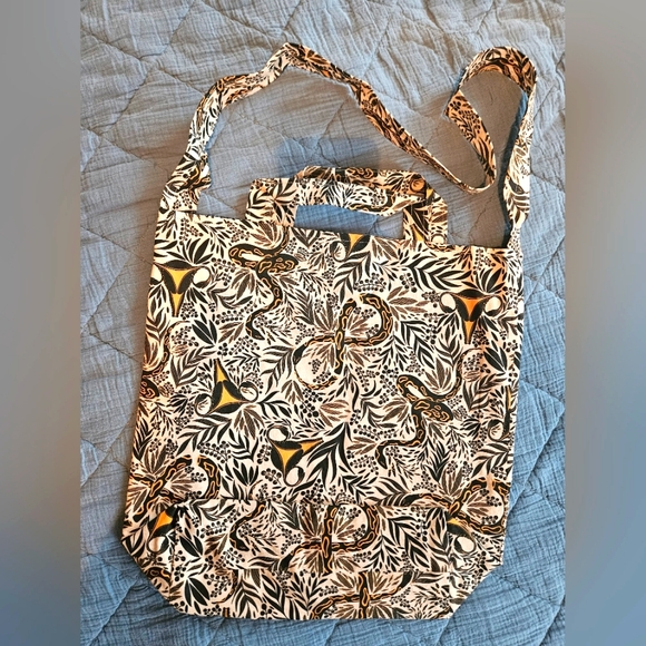 Handbags - Uterus, doula,  midwife, birth worker, divine feminine handmade book tote